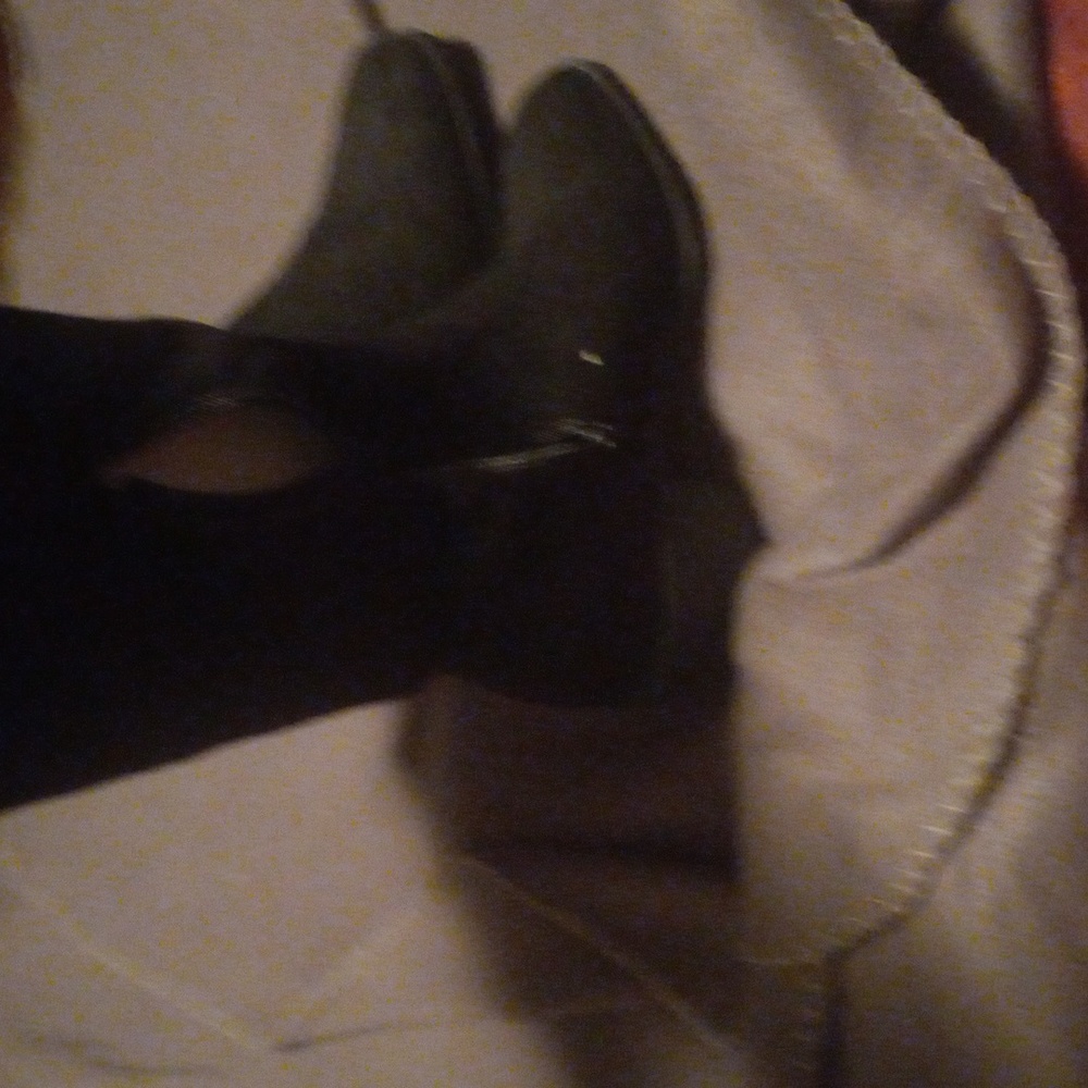 Boots - Picture 2 of 3